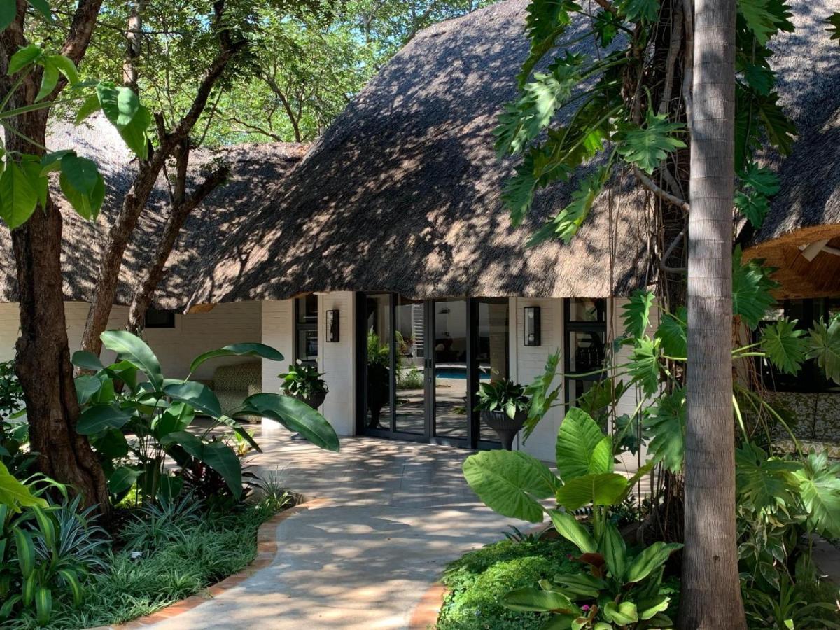 Pamarah Lodge Victoria Falls Esterno foto